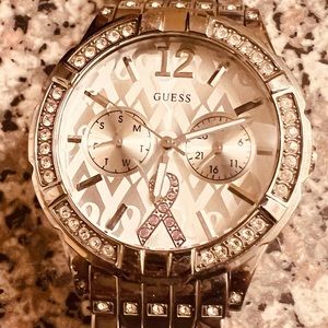 Guess watch, breast cancer awareness limited edition